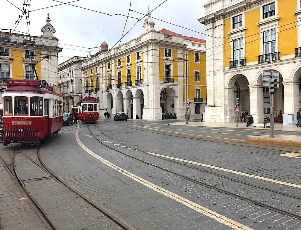 Lisbona, tour con Musement e Yellow Bus