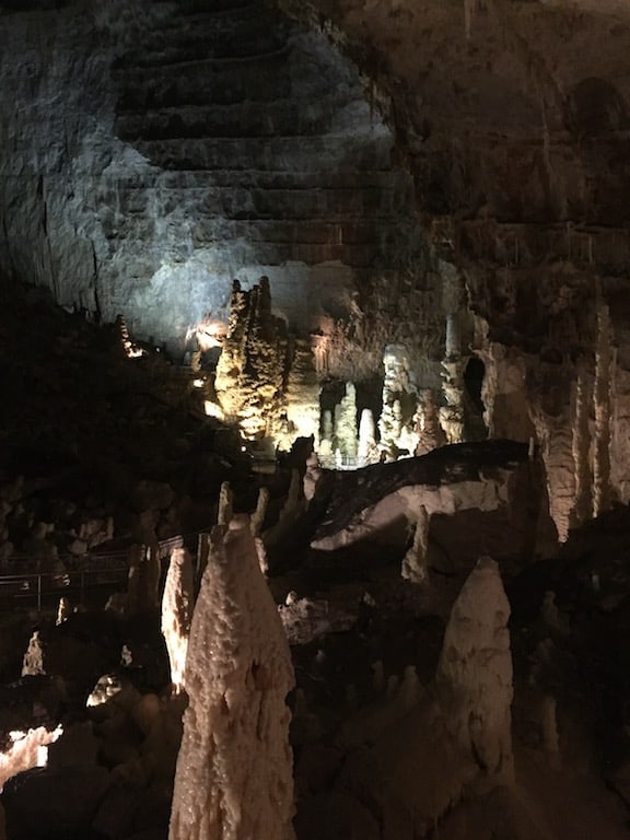 Grotte di Frasassi, meravigliati nelle Marche