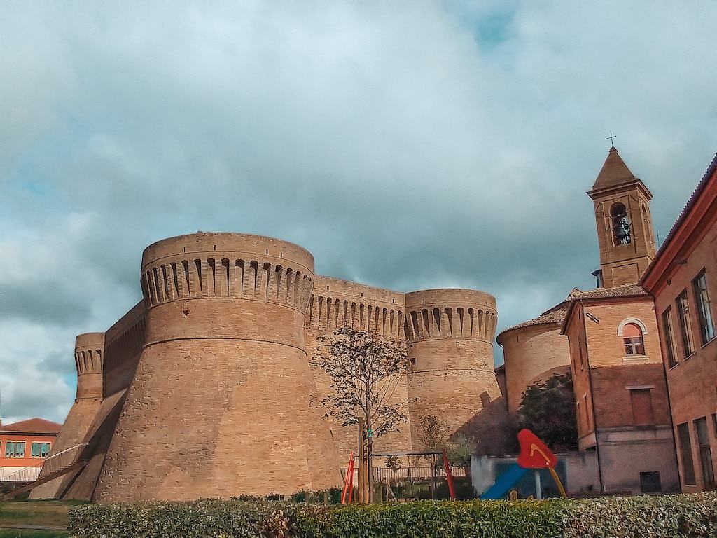 il borgo di Colmurano
